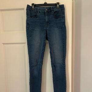 High-Rise SOFT Jeggings